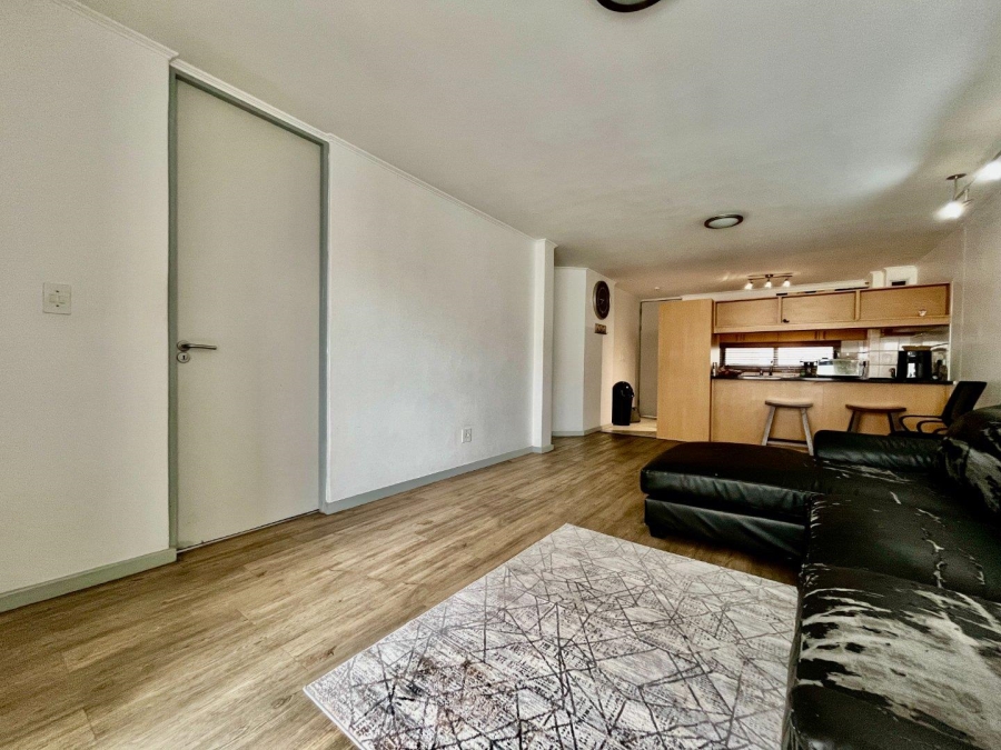 2 Bedroom Property for Sale in Claremont Upper Western Cape